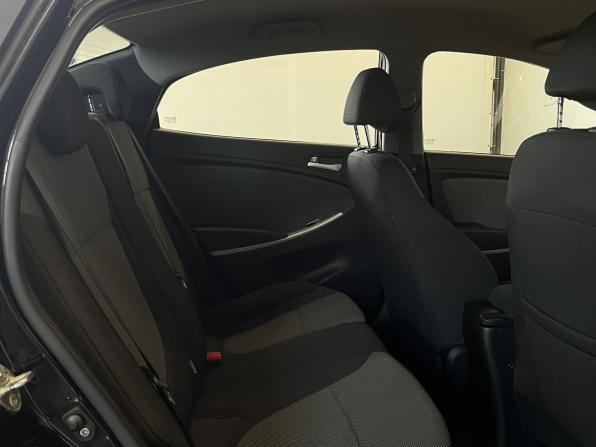 Hyundai Solaris I с пробегом 2011 года, цена 655 000 рублей, 170000 км, седан, Автокод Объявления