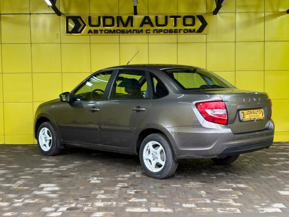 Lada (ВАЗ) Granta I Рестайлинг с пробегом 2021 года, цена 720 000 рублей, 54000 км, седан, Автокод Объявления