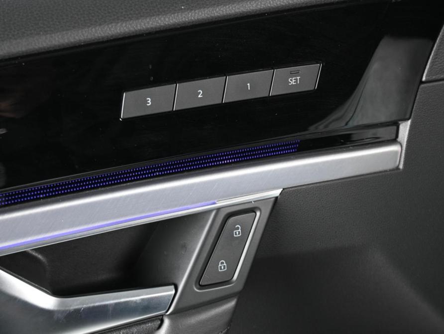 Volkswagen Touareg III Ростов-на-Дону  - изображение 21