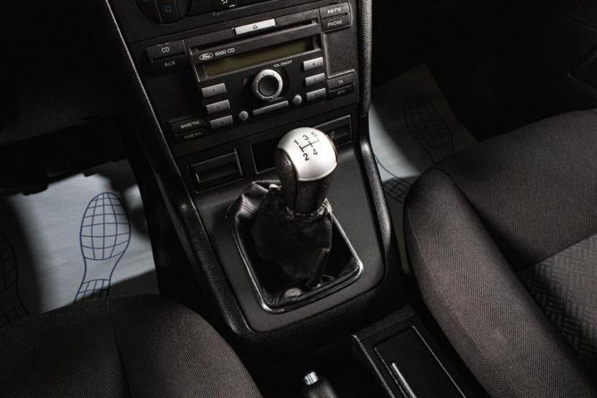 Ford Mondeo III Рестайлинг с пробегом 2006 года, цена 469 000 рублей, 300000 км, седан, Автокод Объявления