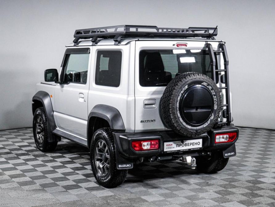 Suzuki Jimny IV Москва  - изображение 7