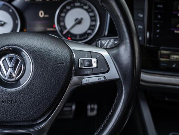 Volkswagen Touareg III с пробегом 2019 года, цена 3 829 000 рублей, 198393 км, внедорожник, Автокод Объявления