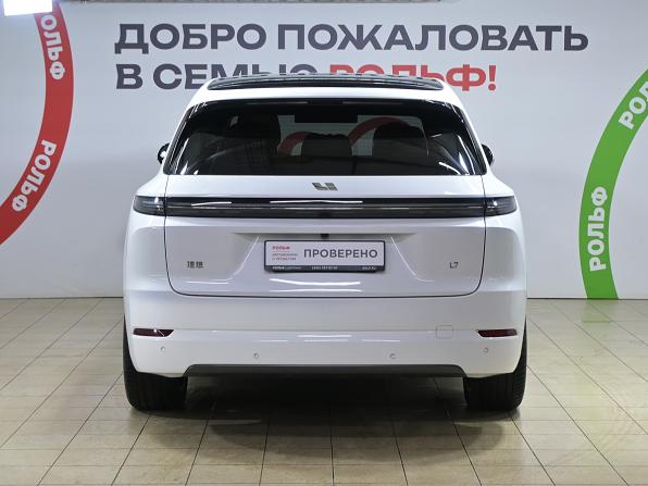 Li Auto (Lixiang) L7 I Рестайлинг с пробегом 2025 года, цена 8 828 000 рублей, 2000 км, внедорожник, Автокод Объявления