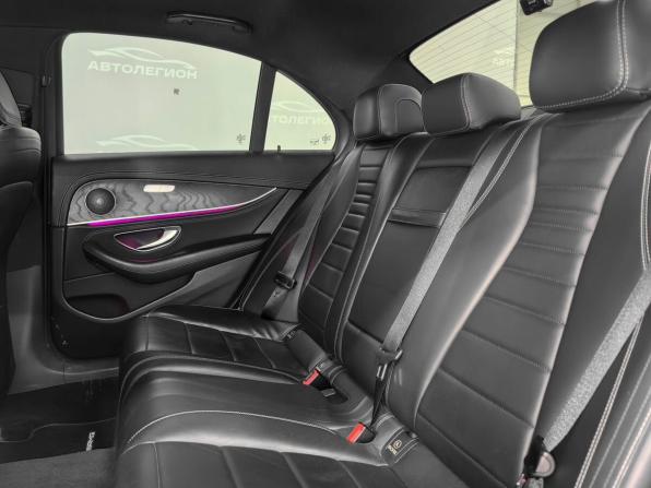 Mercedes-Benz E-Класс V (W213 S213 C238) Рестайлинг с пробегом 2021 года, цена 4 220 000 рублей, 165392 км, седан, Автокод Объявления