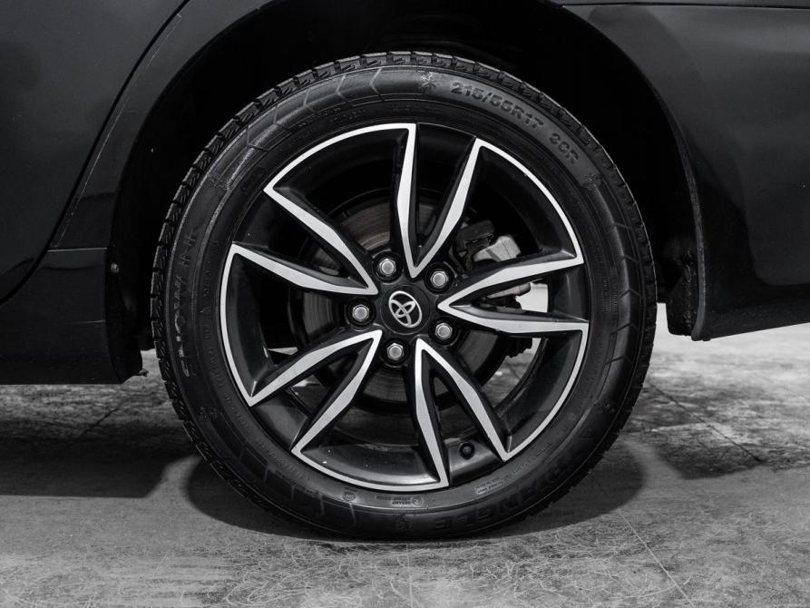 Toyota Camry VII (XV50) Рестайлинг 2 Иркутск  - изображение 20