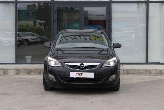 Opel Astra H Рестайлинг с пробегом 2011 года, цена 750 000 рублей, 139807 км, хэтчбек, Автокод Объявления