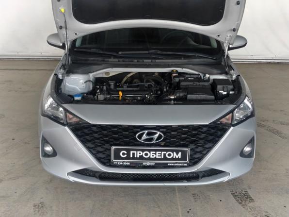 Hyundai Solaris II Рестайлинг с пробегом 2020 года, цена 1 330 000 рублей, 68544 км, седан, Автокод Объявления