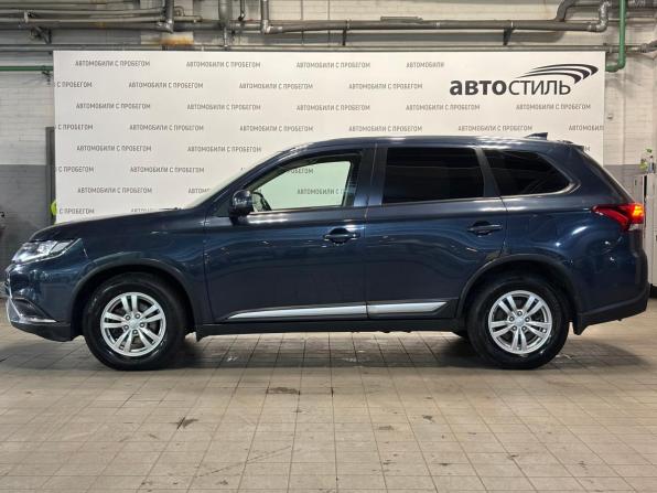 Mitsubishi Outlander III Рестайлинг 3 с пробегом 2019 года, цена 1 849 000 рублей, 106500 км, внедорожник, Автокод Объявления