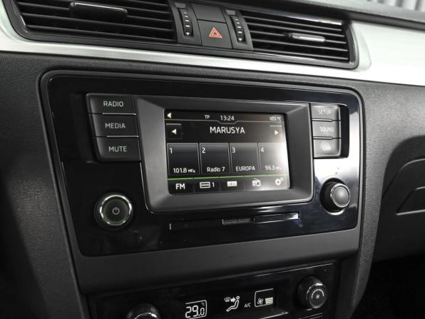 Skoda Rapid I с пробегом 2016 года, цена 1 239 000 рублей, 183372 км, лифтбек, Автокод Объявления