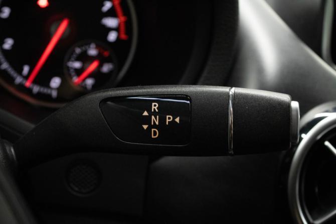 Mercedes-Benz B-Класс II (W246) Рестайлинг с пробегом 2016 года, цена 1 349 000 рублей, 115940 км, хэтчбек, Автокод Объявления