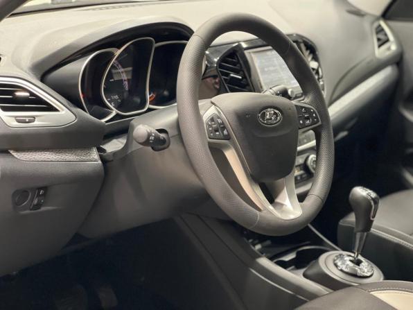 Lada (ВАЗ) Vesta I с пробегом 2018 года, цена 989 000 рублей, 66000 км, универсал, Автокод Объявления
