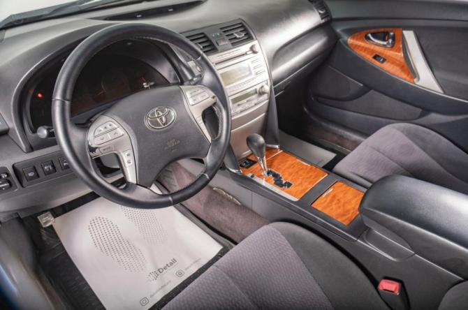 Toyota Camry VI (XV40) Рестайлинг с пробегом 2011 года, цена 1 299 000 рублей, 313000 км, седан, Автокод Объявления