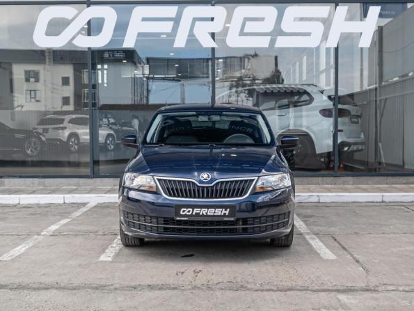 Skoda Rapid I Рестайлинг с пробегом 2017 года, цена 1 479 000 рублей, 72646 км, лифтбек, Автокод Объявления