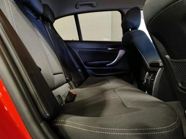 BMW 1 серии II (F20/F21) Рестайлинг 2 с пробегом 2018 года, цена 1 789 000 рублей, 144825 км, хэтчбек, Автокод Объявления