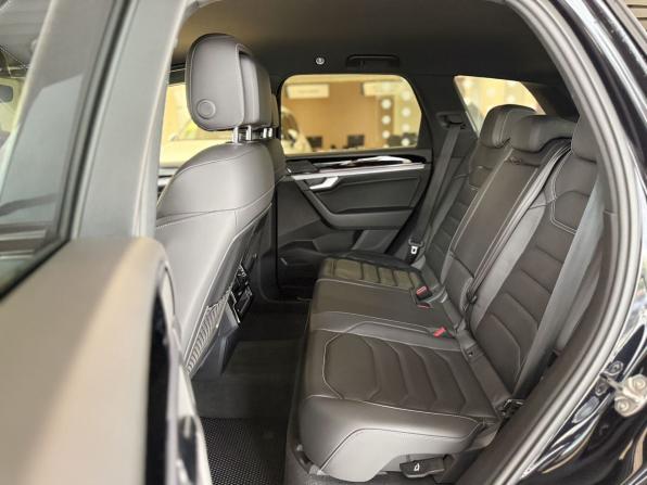 Volkswagen Touareg III с пробегом 2019 года, цена 4 920 000 рублей, 156939 км, внедорожник, Автокод Объявления