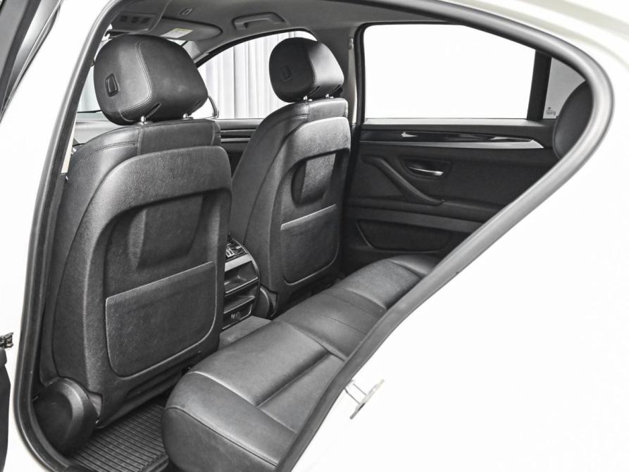 BMW 5 серии VI (F10/F11/F07) Рестайлинг Ставрополь  - изображение 11