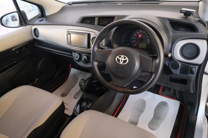 Toyota Vitz III (XP130) с пробегом 2011 года, цена 749 000 рублей, 237288 км, хэтчбек, Автокод Объявления