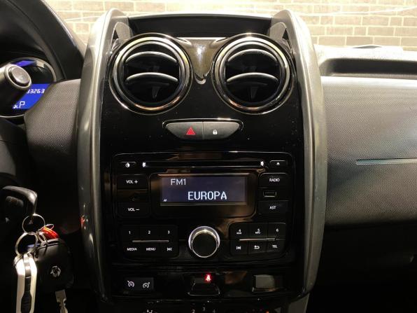 Renault Duster I Рестайлинг с пробегом 2016 года, цена 1 100 000 рублей, 233261 км, внедорожник, Автокод Объявления