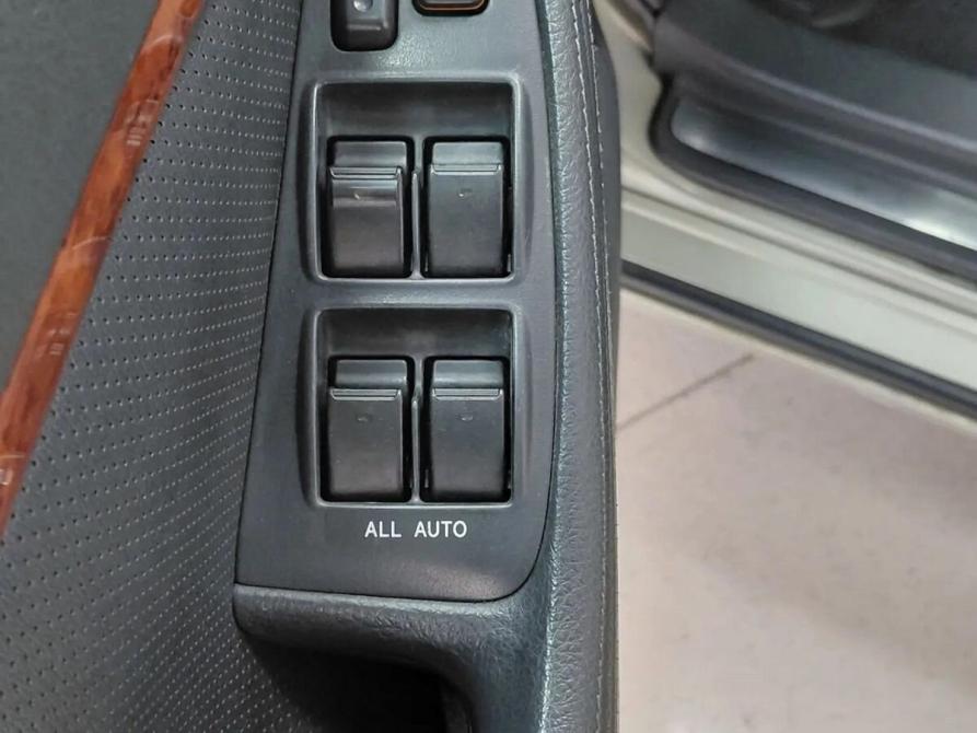 Toyota Avensis II Москва  - изображение 10
