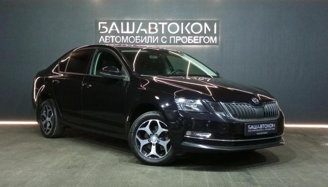 Skoda Octavia III (A7) Рестайлинг с пробегом 2018 года, цена 1 765 000 рублей, 175595 км, лифтбек, Автокод Объявления