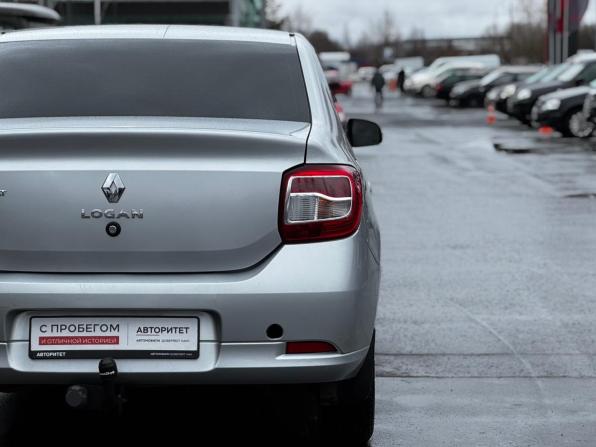 Renault Logan II с пробегом 2015 года, цена 479 000 рублей, 331986 км, седан, Автокод Объявления