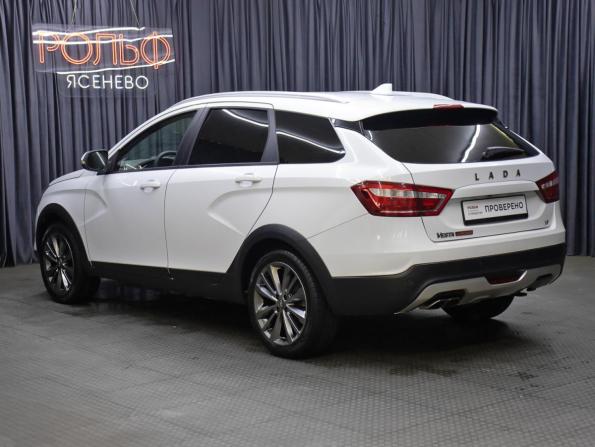 Lada (ВАЗ) Vesta I с пробегом 2017 года, цена 998 000 рублей, 48870 км, универсал, Автокод Объявления
