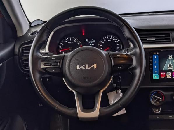 Kia Rio IV Рестайлинг с пробегом 2021 года, цена 1 650 000 рублей, 106603 км, хэтчбек, Автокод Объявления