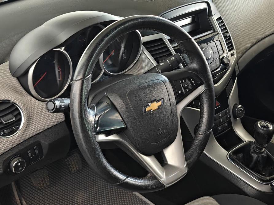 Chevrolet Cruze I Москва  - изображение 12