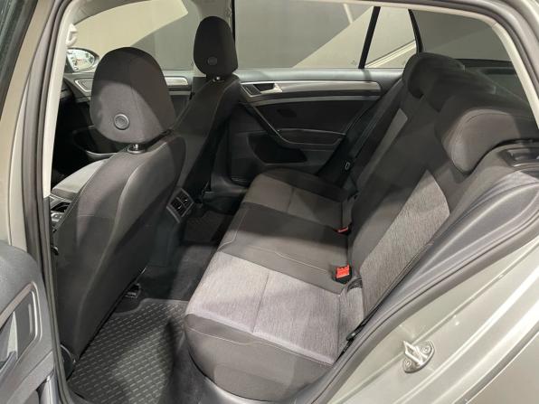 Volkswagen Golf VII с пробегом 2013 года, цена 1 344 000 рублей, 118127 км, хэтчбек, Автокод Объявления