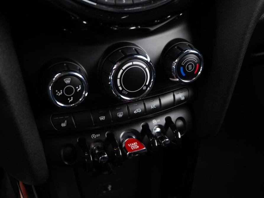 Mini Hatch III (F55/F56) Москва  - изображение 14