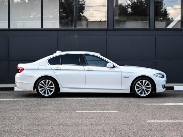 BMW 5 серии VI (F10/F11/F07) с пробегом 2010 года, цена 1 589 000 рублей, 273232 км, седан, Автокод Объявления