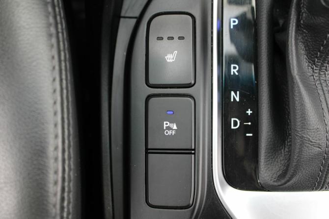 Hyundai Santa Fe III Рестайлинг с пробегом 2015 года, цена 1 950 000 рублей, 152000 км, внедорожник, Автокод Объявления