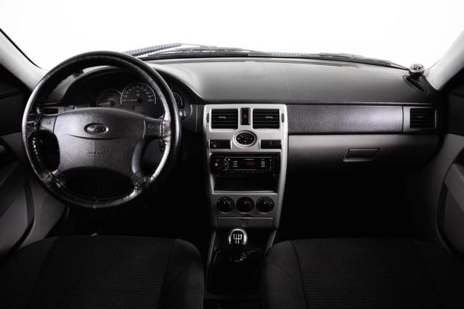 Lada (ВАЗ) Priora I с пробегом 2008 года, цена 319 000 рублей, 183500 км, хэтчбек, Автокод Объявления