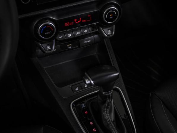 Kia Rio IV Рестайлинг с пробегом 2021 года, цена 1 830 000 рублей, 123860 км, седан, Автокод Объявления