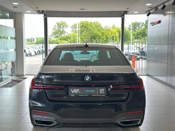 BMW 7 серии VI (G11/G12) Рестайлинг с пробегом 2020 года, цена 5 497 000 рублей, 138130 км, седан, Автокод Объявления