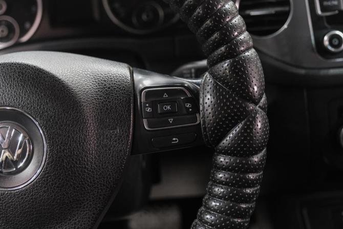Volkswagen Tiguan I Рестайлинг с пробегом 2014 года, цена 1 469 000 рублей, 249998 км, внедорожник, Автокод Объявления