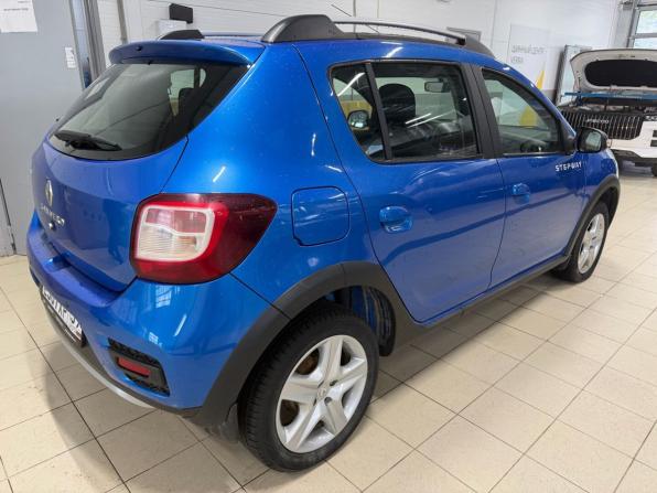 Renault Sandero II с пробегом 2014 года, цена 897 000 рублей, 115000 км, хэтчбек, Автокод Объявления