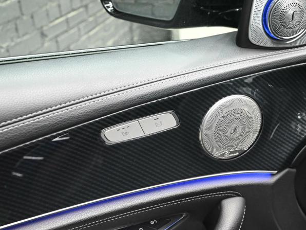 Mercedes-Benz E-Класс V (W213 S213 C238) с пробегом 2018 года, цена 3 390 000 рублей, 93507 км, седан, Автокод Объявления