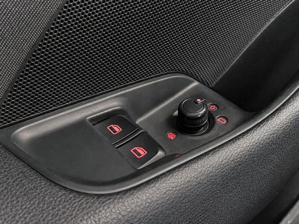 Audi A3 III (8V) с пробегом 2012 года, цена 1 349 000 рублей, 232050 км, хэтчбек, Автокод Объявления