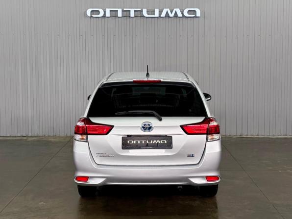 Toyota Corolla XI (E160 E170) Рестайлинг 2 с пробегом 2017 года, цена 1 347 000 рублей, 142353 км, универсал, Автокод Объявления