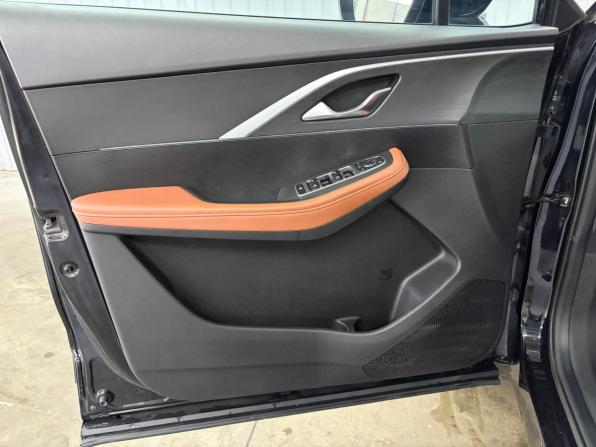 Omoda C5 I с пробегом 2022 года, цена 1 597 000 рублей, 48607 км, внедорожник, Автокод Объявления