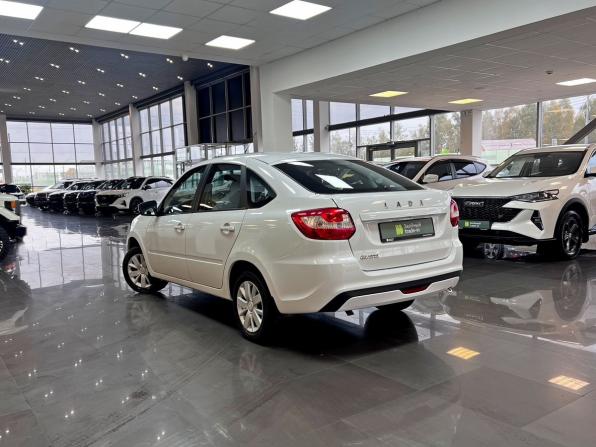 Lada (ВАЗ) Granta I Рестайлинг с пробегом 2023 года, цена 770 000 рублей, 35214 км, лифтбек, Автокод Объявления