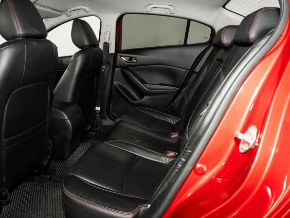 Mazda Axela III с пробегом 2013 года, цена 1 300 000 рублей, 113329 км, седан, Автокод Объявления