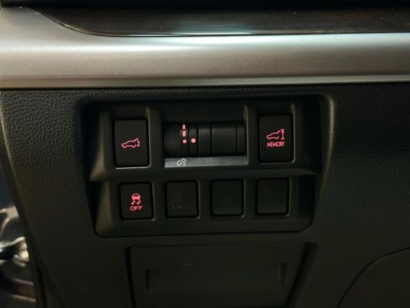 Subaru Outback V с пробегом 2016 года, цена 2 190 000 рублей, 203550 км, универсал, Автокод Объявления