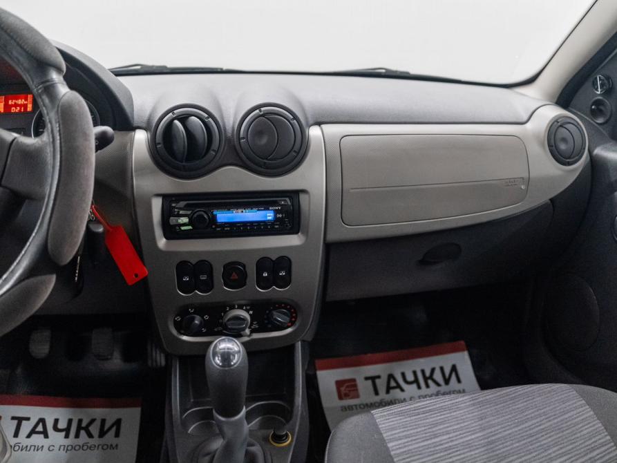 Renault Sandero I Красноярск  - изображение 15