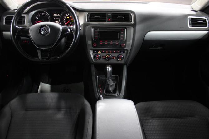 Volkswagen Jetta VI Рестайлинг с пробегом 2017 года, цена 1 299 000 рублей, 131000 км, седан, Автокод Объявления
