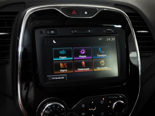 Renault Kaptur I с пробегом 2017 года, цена 1 348 000 рублей, 104000 км, внедорожник, Автокод Объявления