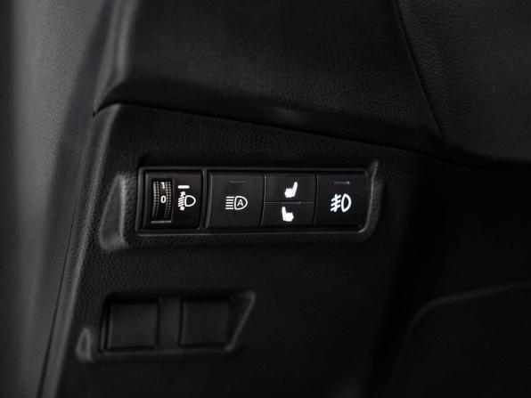Toyota Corolla Cross I с пробегом 2025 года, цена 3 300 000 рублей, 13341 км, внедорожник, Автокод Объявления