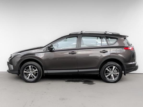 Toyota RAV4 IV (XA40) Рестайлинг с пробегом 2018 года, цена 2 160 000 рублей, 193978 км, внедорожник, Автокод Объявления
