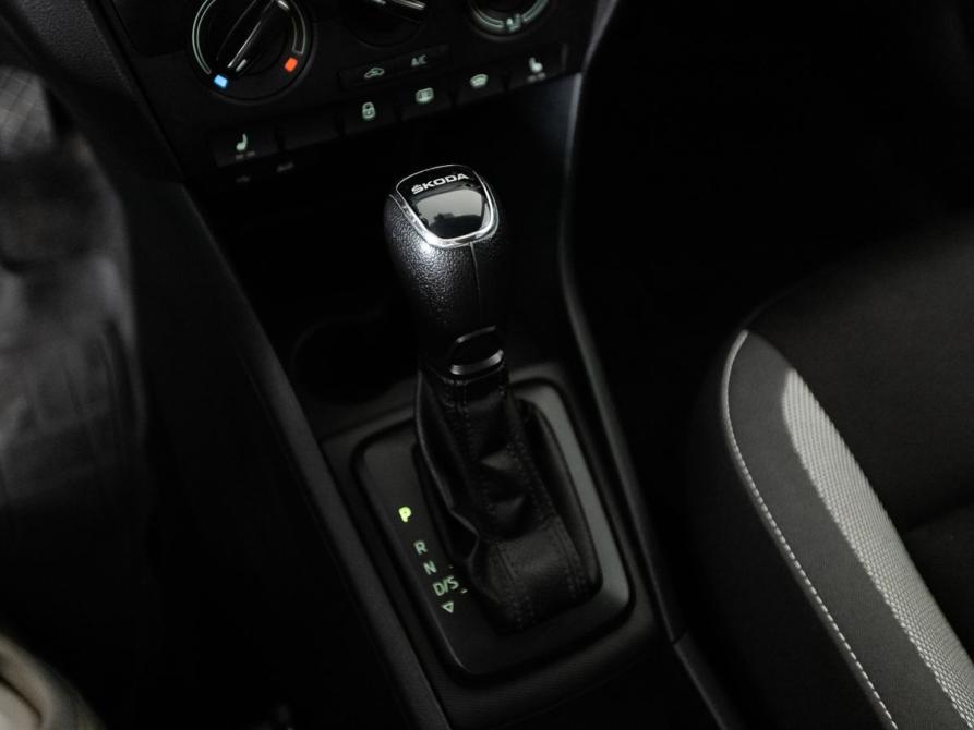 Skoda Rapid I Рестайлинг Челябинск  - изображение 13
